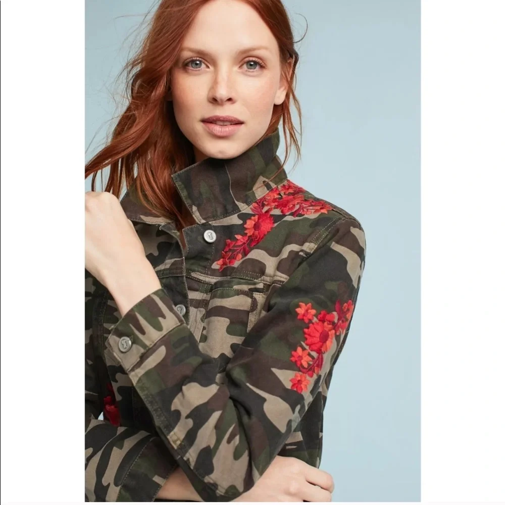 Anthropologie Pilcro Camo Floral Jean Jacket | MEDIUM